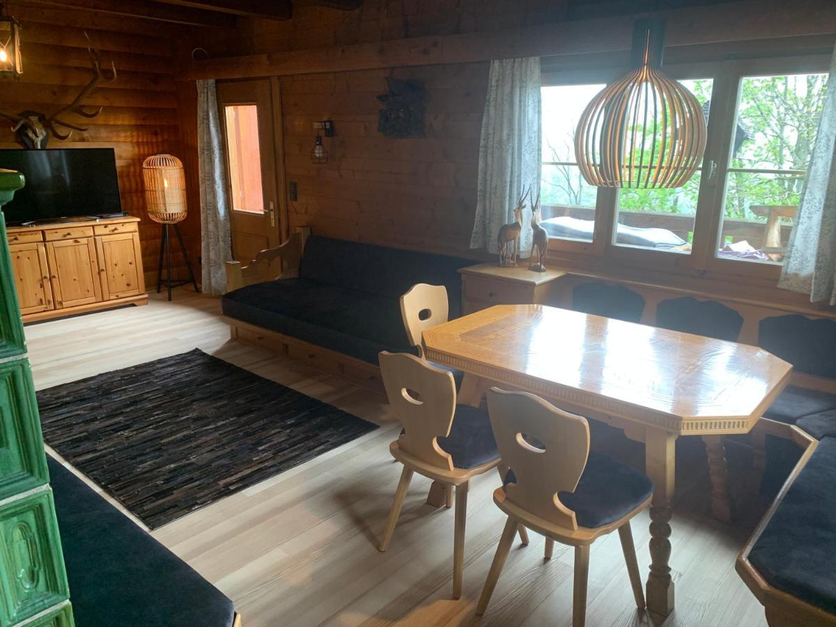 Ferienwohnungen Im Blockhaus Metzler Schwarzenberg im Bregenzerwald Bagian luar foto