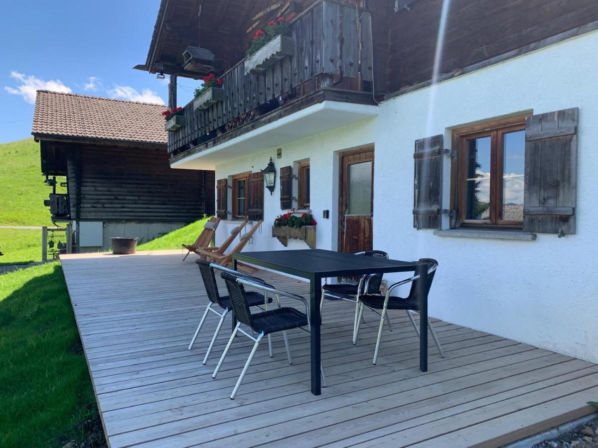 Ferienwohnungen Im Blockhaus Metzler Schwarzenberg im Bregenzerwald Bagian luar foto