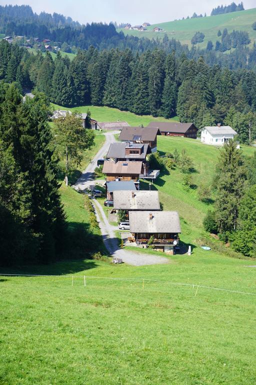 Ferienwohnungen Im Blockhaus Metzler Schwarzenberg im Bregenzerwald Bagian luar foto